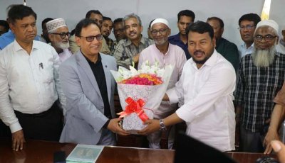 নগরবাসীর সেবায় নিয়োজিত থাকবো: রাসিক প্রশাসক