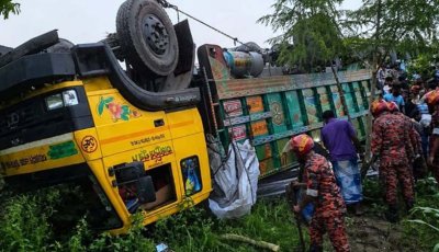 টাঙ্গাইলে সড়ক দুর্ঘটনায় নিহত ১৫ জনই রাজশাহী অঞ্চলের