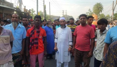 মোহনপুরে উচ্ছেদ অভিযান ঠেকালেন বিএনপি নেতা