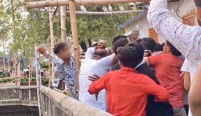রাজশাহী সিটি কলেজ ছাত্রদলের কমিটি নিয়ে বিক্ষোভ, দুইপক্ষের হাতাহাতি