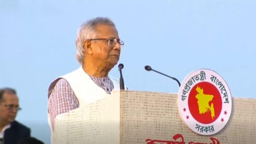 বিশ্বের জন্য উদাহরণ হয় এমন নির্বাচন করতে চাই: প্রধান উপদেষ্টা