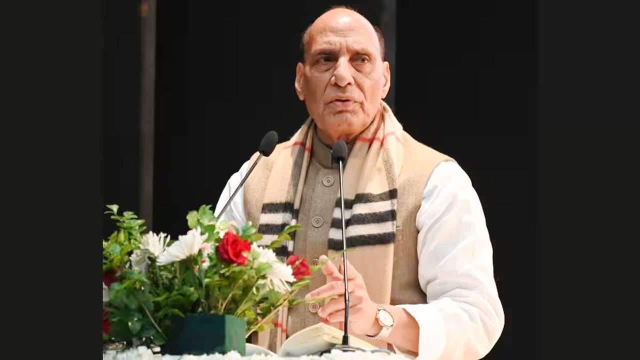 বাংলাদেশের সঙ্গে উত্তেজনা চায় না ভারত : রাজনাথ সিং