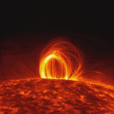 পৃথিবীর মতো সূর্যেও অঝোরে বৃষ্টি নামে! নেপথ্যে করোনা! নতুন তত্ত্বে চমক দিলেন দুই জ্যোতির্বিজ্ঞানী